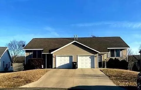 9671-9673 Little Crk, Zeeland, MI 49464