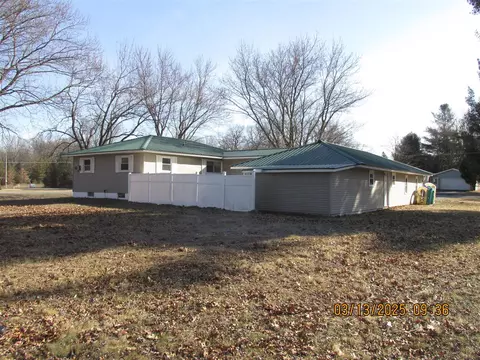 Exterior - 7579 W Stanton, Stanton, MI 48888 photo 6 of 10