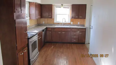 Kitchen - 7579 W Stanton, Stanton, MI 48888 photo 1 of 6