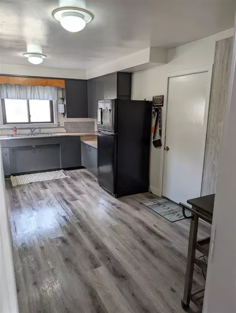 Kitchen - 322 S Third, Edmore, MI 48829 photo 1 of 3