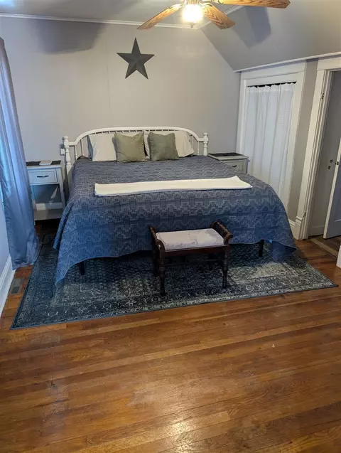 Bedroom - 322 S Third, Edmore, MI 48829 photo 1 of 3