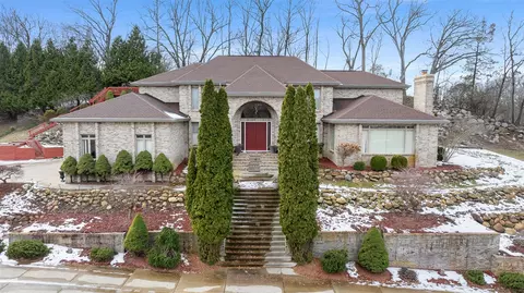 1840 Lexington, Jackson, MI 49201