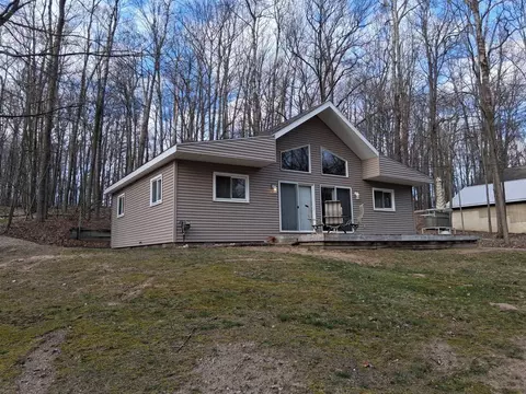 9550 Golf Prt # 202, Canadian Lakes, MI 49346