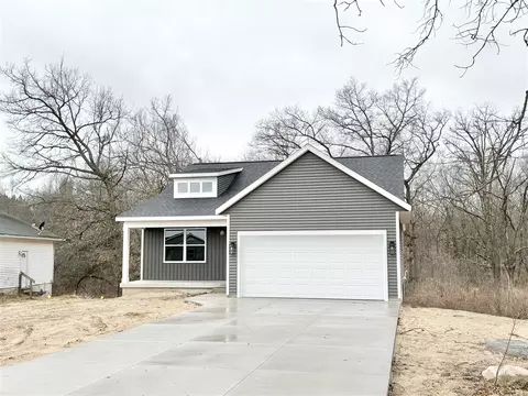 Exterior - 825 Morgan, Belding, MI 48809 photo 2 of 4