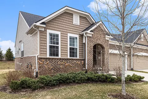 566 Ivyland, Ann Arbor, MI 48108