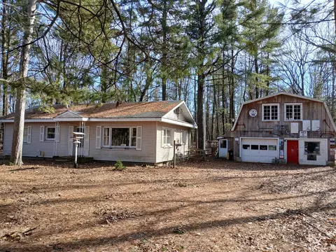 5703 W Decker, Ludington, MI 49431