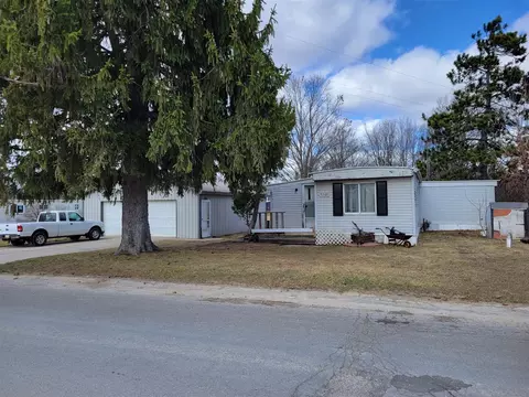 5501 Coan, Sand Lake, MI 49343