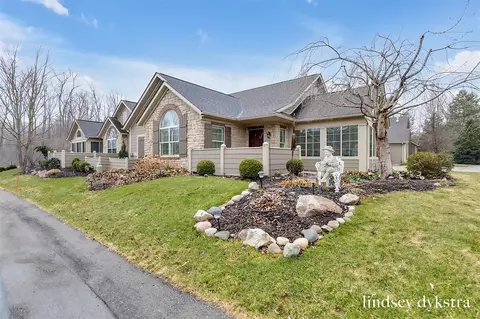 Exterior - 971 Bridge Crst, Ada, MI 49301 photo 4 of 5