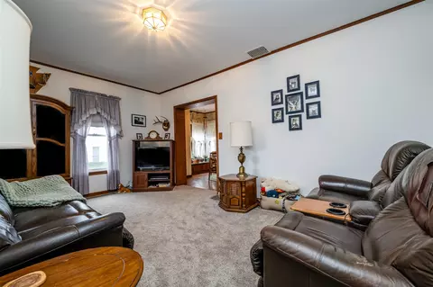 Living - 109 Sycamore, Three Oaks, MI 49128 photo 2 of 2