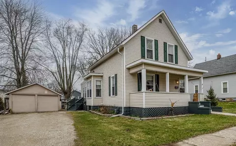 109 Sycamore, Three Oaks, MI 49128