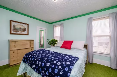 Bedroom - 109 Sycamore, Three Oaks, MI 49128 photo 2 of 4