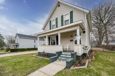 Exterior - 109 Sycamore, Three Oaks, MI 49128 photo 1 of 8
