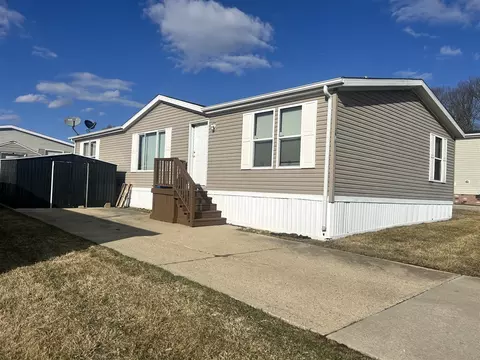 3806 Catalpa, Jackson, MI 49201