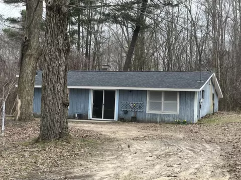 3669 111th, Allegan, MI 49010