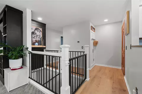 Entry Way - 445 Tulip, Schoolcraft, MI 49087 photo 1 of 1