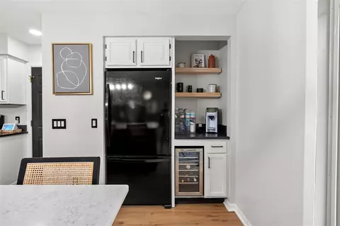 Kitchen - 445 Tulip, Schoolcraft, MI 49087 photo 6 of 7