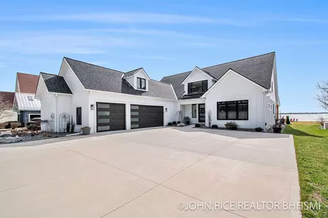 12591 Westwood, Wayland, MI 49348