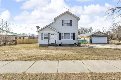 901 Napoleon, Michigan Center, MI 49254