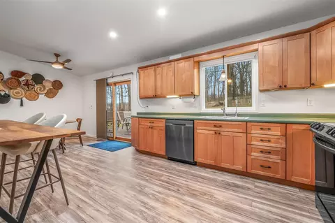 Kitchen - 6994 18 12 Mile, Marshall, MI 49068 photo 3 of 3