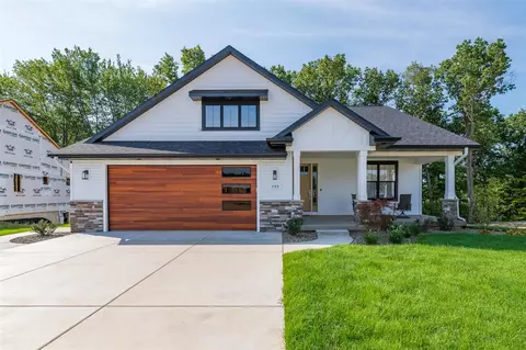 551 Sand Pointe, Portage, MI 49024