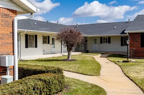 6714 N Wentward #110, Hudsonville, MI 49426