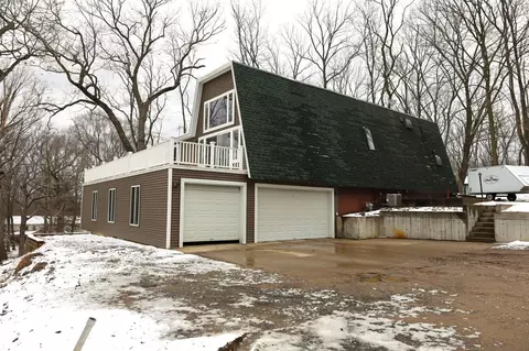 35744 Patrick, Gobles, MI 49055