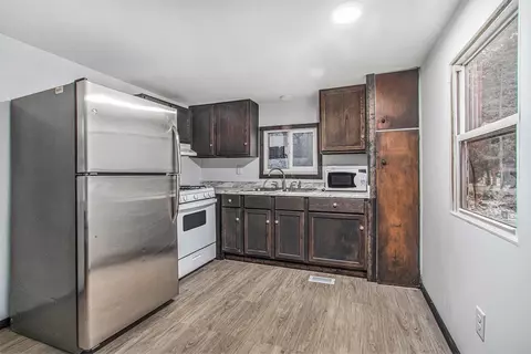 Kitchen - 917 54th, Pullman, MI 49450 photo 1 of 1