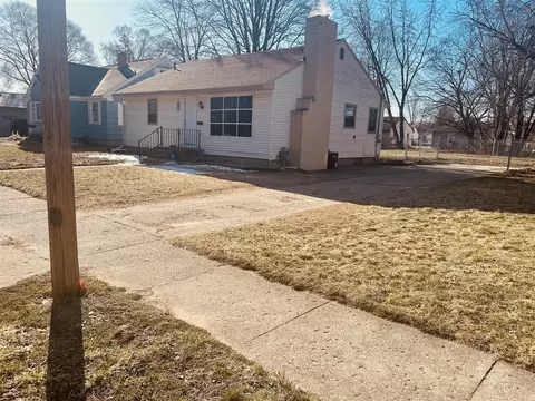 1335 Amity, Muskegon, MI 49442