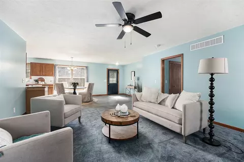 Living - 8260 Palmer, Belding, MI 48809 photo 2 of 4