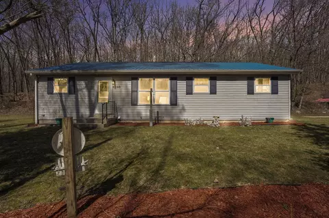 8260 Palmer, Belding, MI 48809