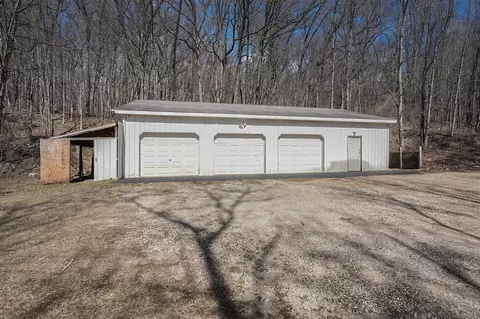 Exterior - 8260 Palmer, Belding, MI 48809 photo 2 of 6