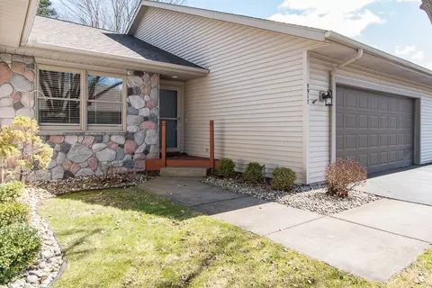 5917 Wood Vly, Kalamazoo, MI 49009
