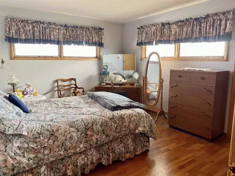 Bedroom - 327 Stringtown, Quincy, MI 49082 photo 1 of 3
