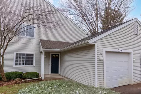 220 Hunters #10, Rockford, MI 49341