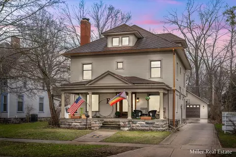 526 W W Grn, Hastings, MI 49058