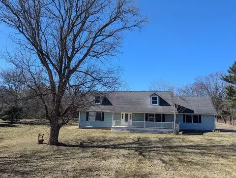 4398 Kensington, Milford, MI 48380