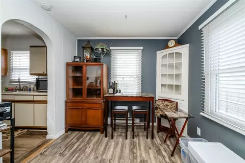Dining - 211 Southeastern, Galien, MI 49113 photo 1 of 1
