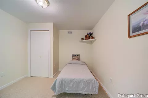 Bedroom - 1982 S 160th, Hesperia, MI 49421 photo 7 of 9
