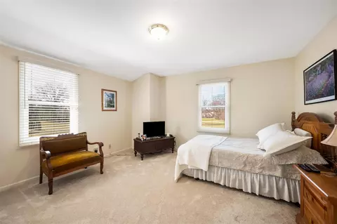 Bedroom - 2266 Thunderbird, Niles, MI 49120 photo 2 of 3