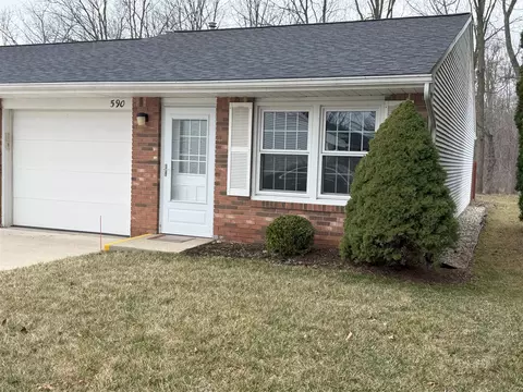 590 Yorkshire #24, Milan, MI 48160