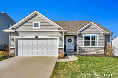 3301 Deer Hvn, Jenison, MI 49428