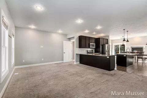 4061 Ronalds, Dorr, MI 49323 photo 3