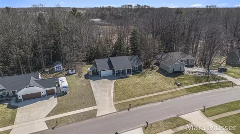 4061 Ronalds, Dorr, MI 49323 photo 32