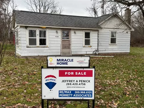 Exterior - 11255 E S, Scotts, MI 49088 photo 9 of 9
