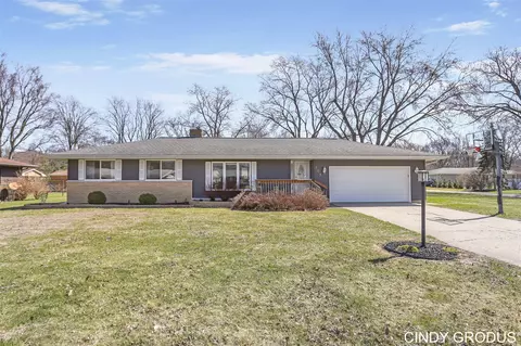 305 N 145th, Holland, MI 49424