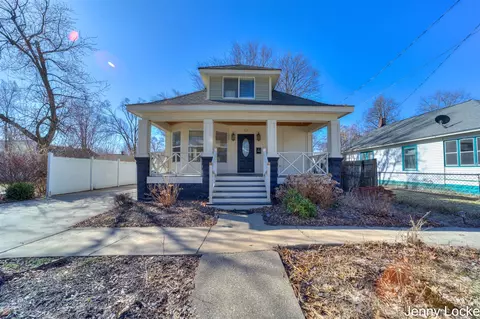 757 W W Dl, Muskegon, MI 49441