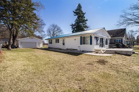 638 Dorbert #18, Munith, MI 49259 photo 3