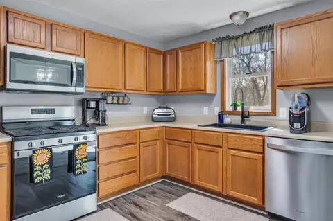 Kitchen - 7777 Wellman, Parma, MI 49269 photo 2 of 3