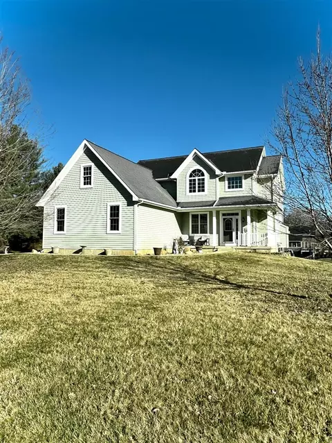7244 Sydney, Spring Arbor, MI 49283
