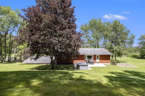 2725 W B, Plainwell, MI 49080 photo 7